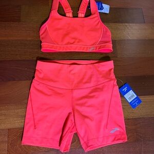 Brooks Neo Cayenne Sportswear